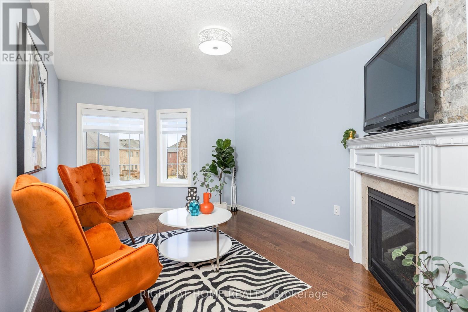 557 Settlers Road W, Oakville, Ontario  L6M 1N7 - Photo 16 - W12067513