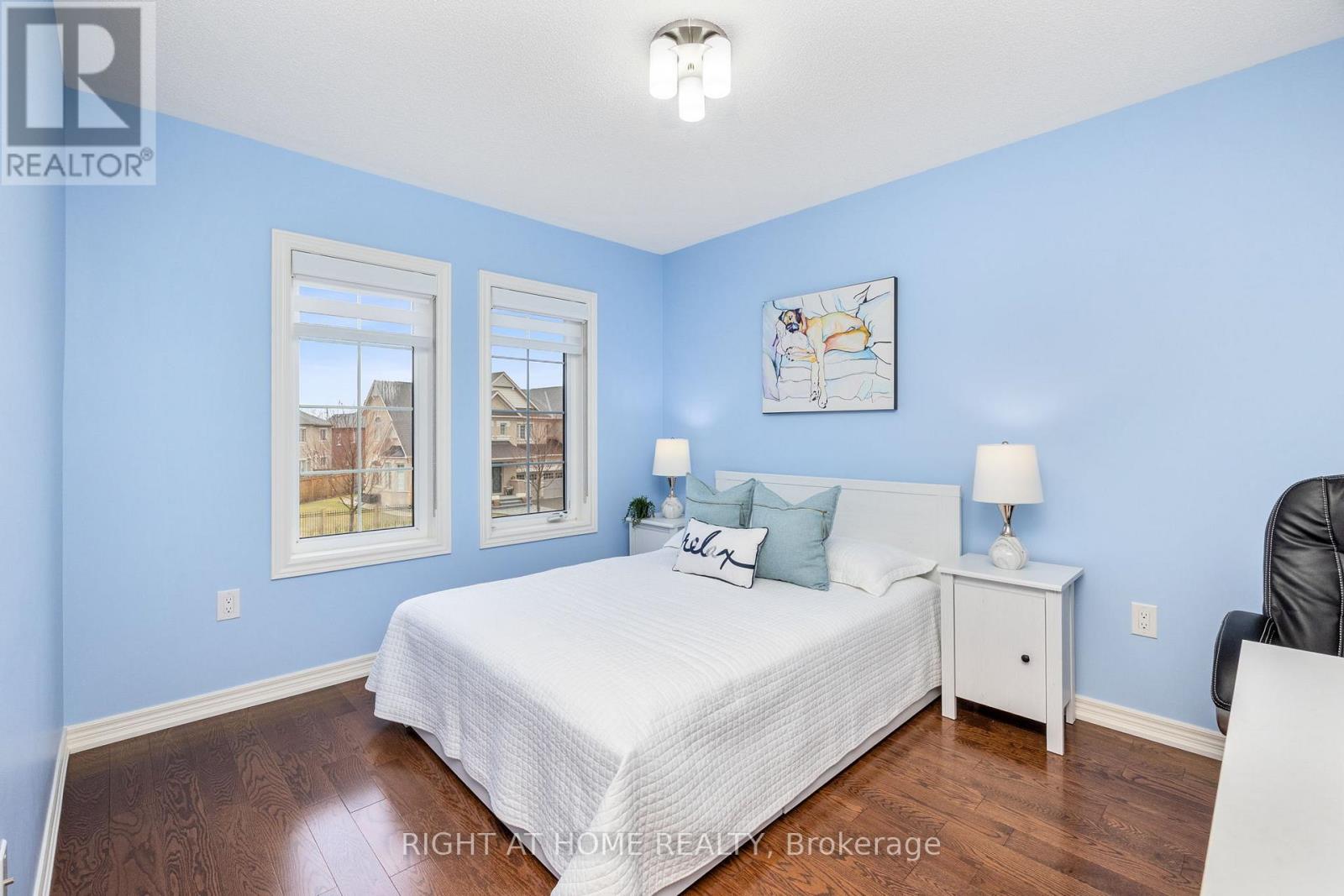 557 Settlers Road W, Oakville, Ontario  L6M 1N7 - Photo 18 - W12067513