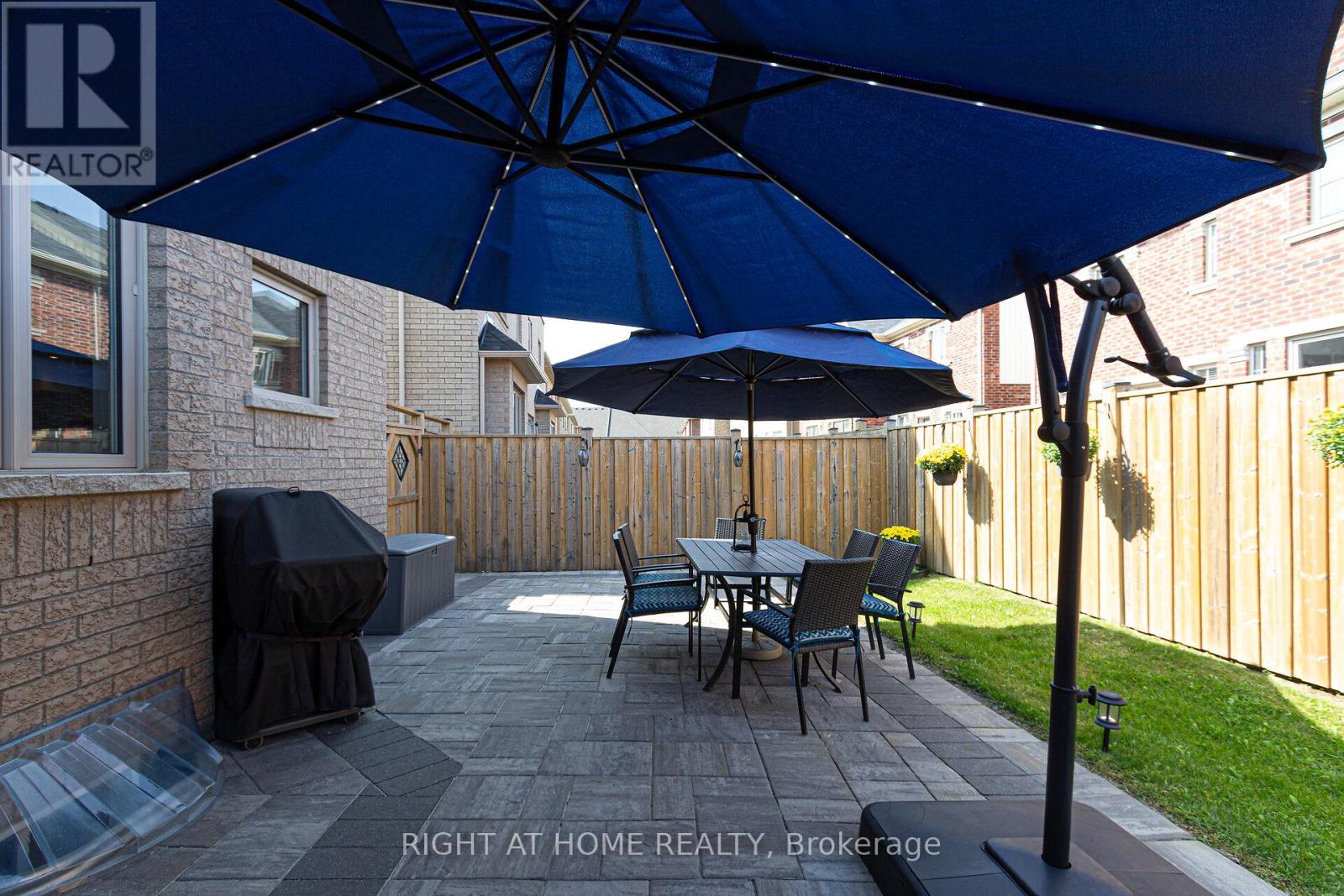 557 Settlers Road W, Oakville, Ontario  L6M 1N7 - Photo 43 - W12067513