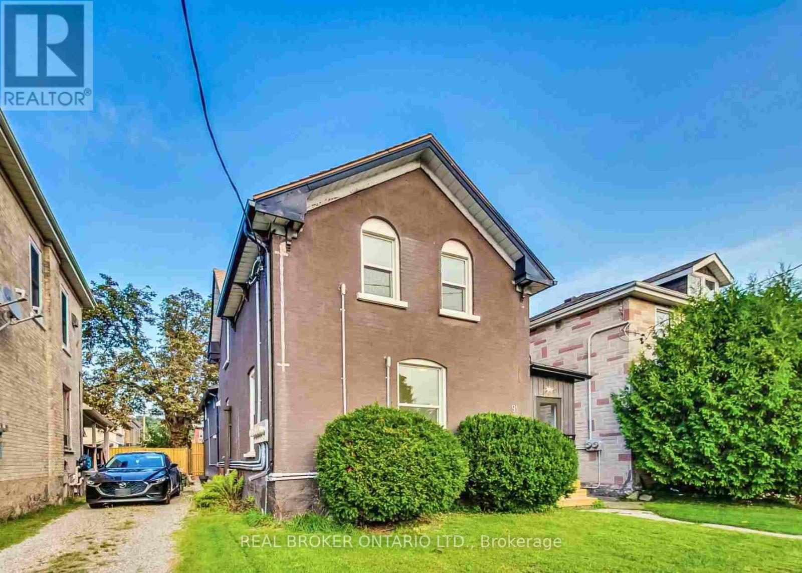 Property at 91 WATER STREET S image 2