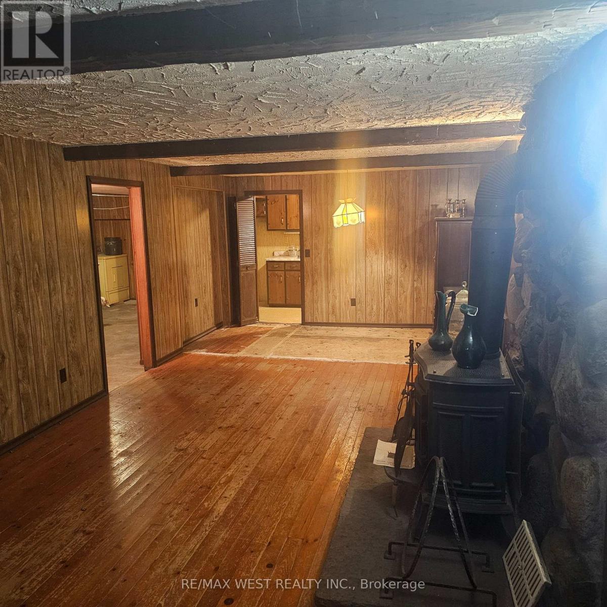 204 David Avenue, Hamilton, Ontario  L9A 3V5 - Photo 14 - X12067512
