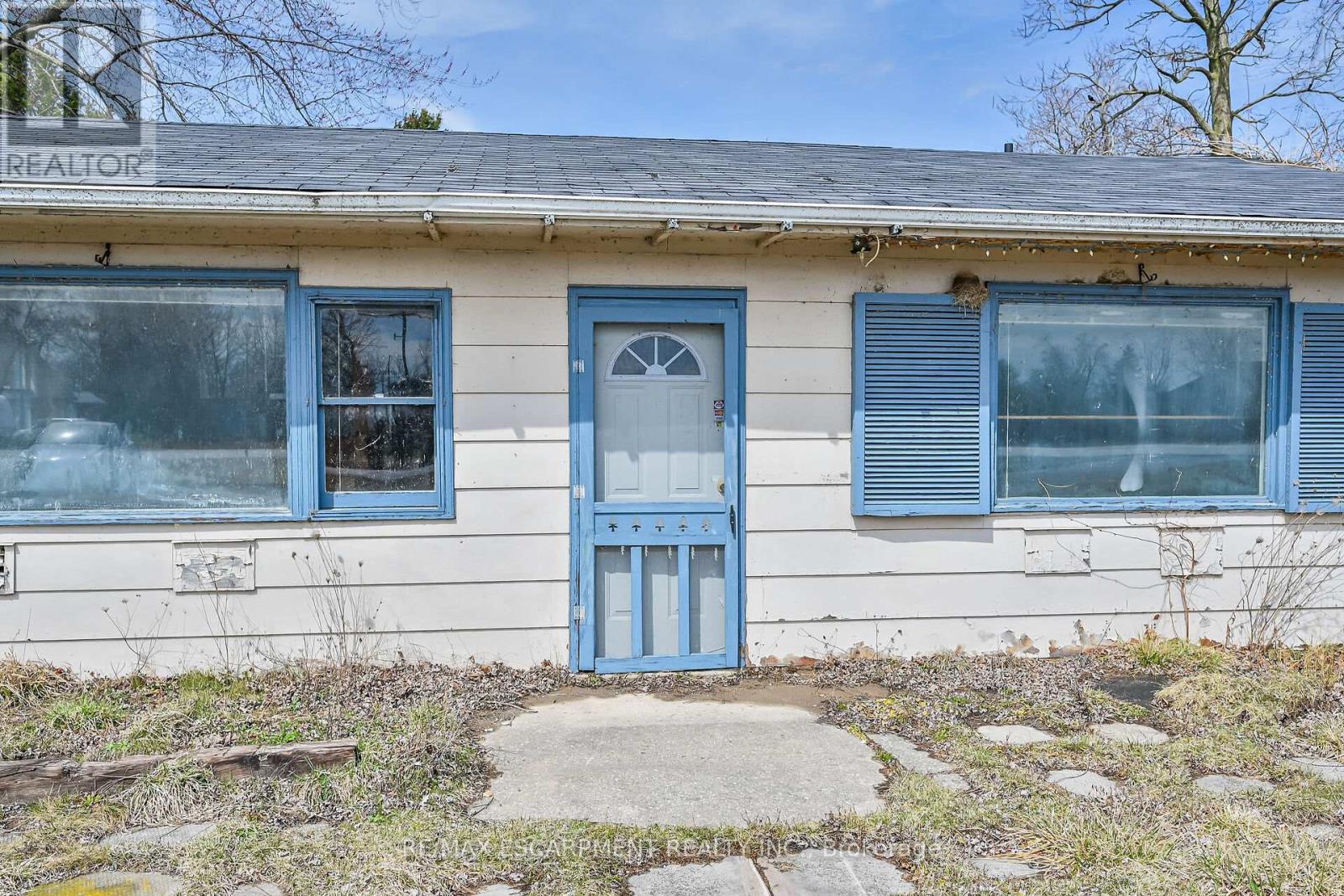 429 South Coast Drive, Haldimand, Ontario  N0A 1L0 - Photo 14 - X12067564