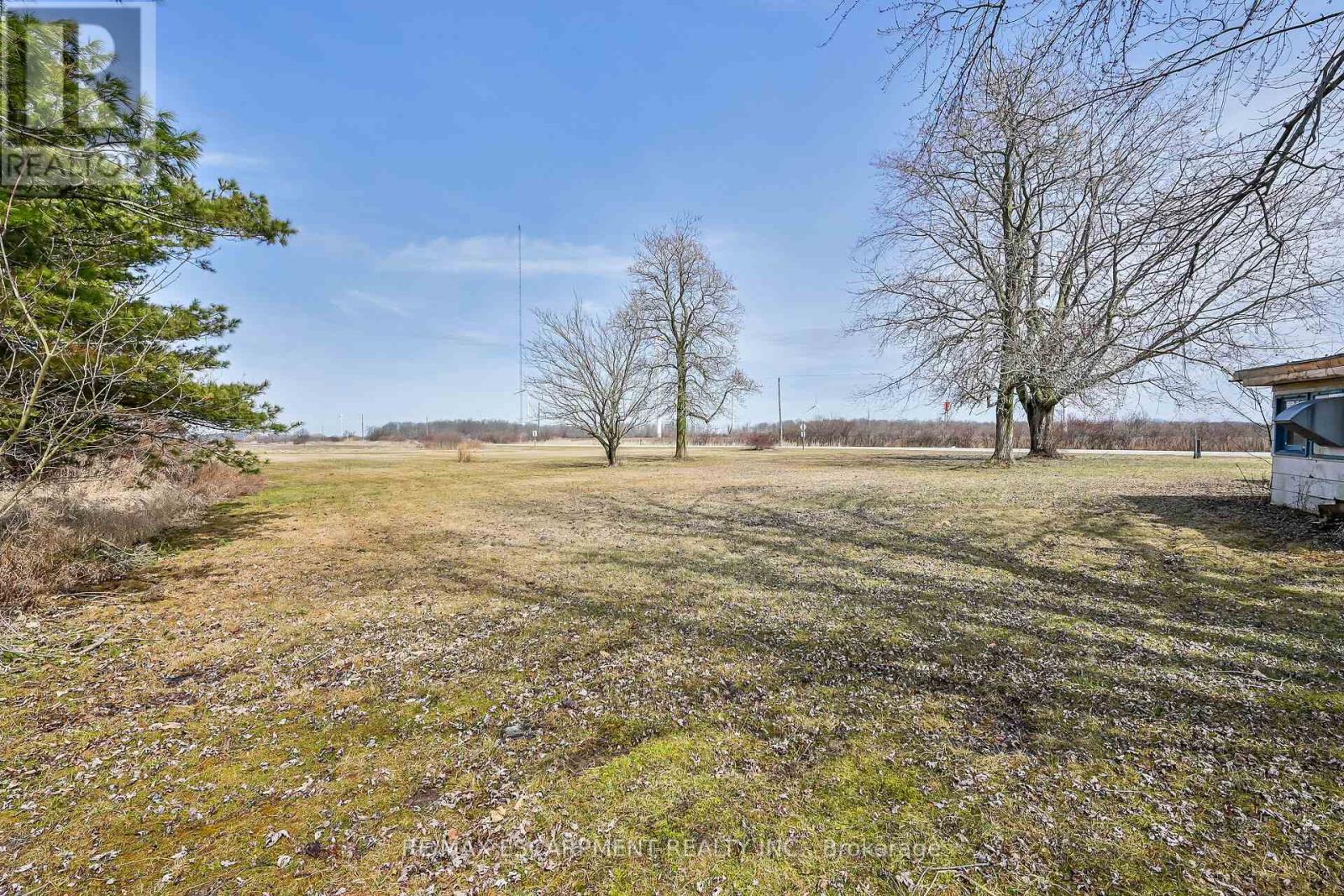 429 South Coast Drive, Haldimand, Ontario  N0A 1L0 - Photo 27 - X12067564