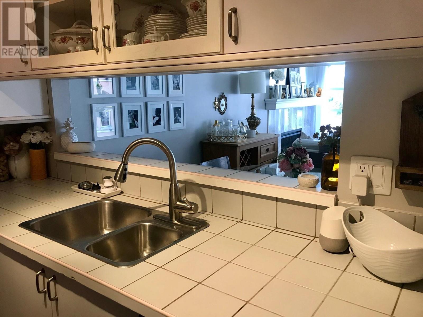 202 1040 W 8th Avenue, Vancouver, British Columbia  V6H 1C4 - Photo 9 - R2986676