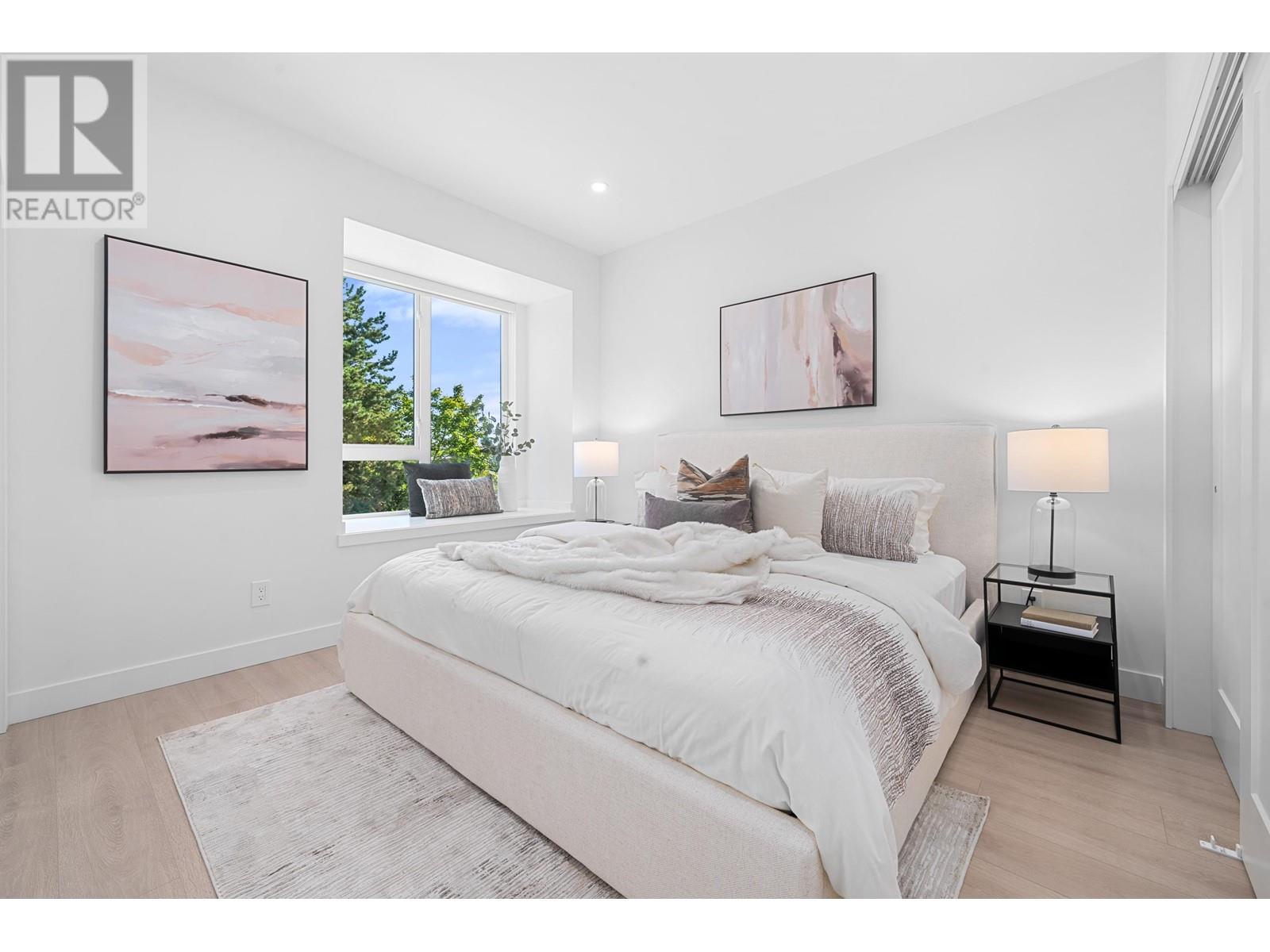 209 7161 17th Avenue, Burnaby, British Columbia  V3N 0K1 - Photo 13 - R2986990