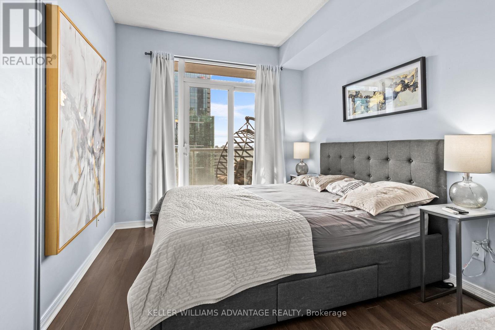 2214 - 352 Front Street W, Toronto, Ontario  M5V 0K3 - Photo 10 - C12067288