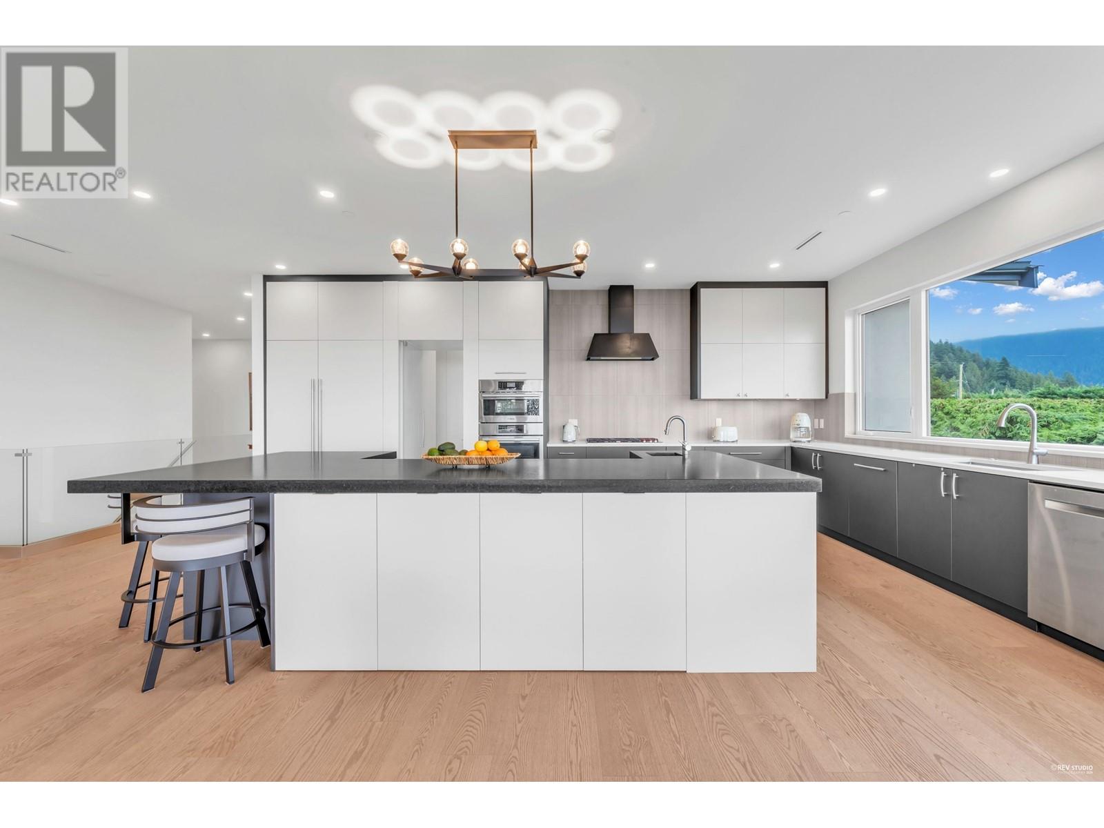 558 St. Andrews Road, West Vancouver, British Columbia  V7S 1V2 - Photo 14 - R2985784