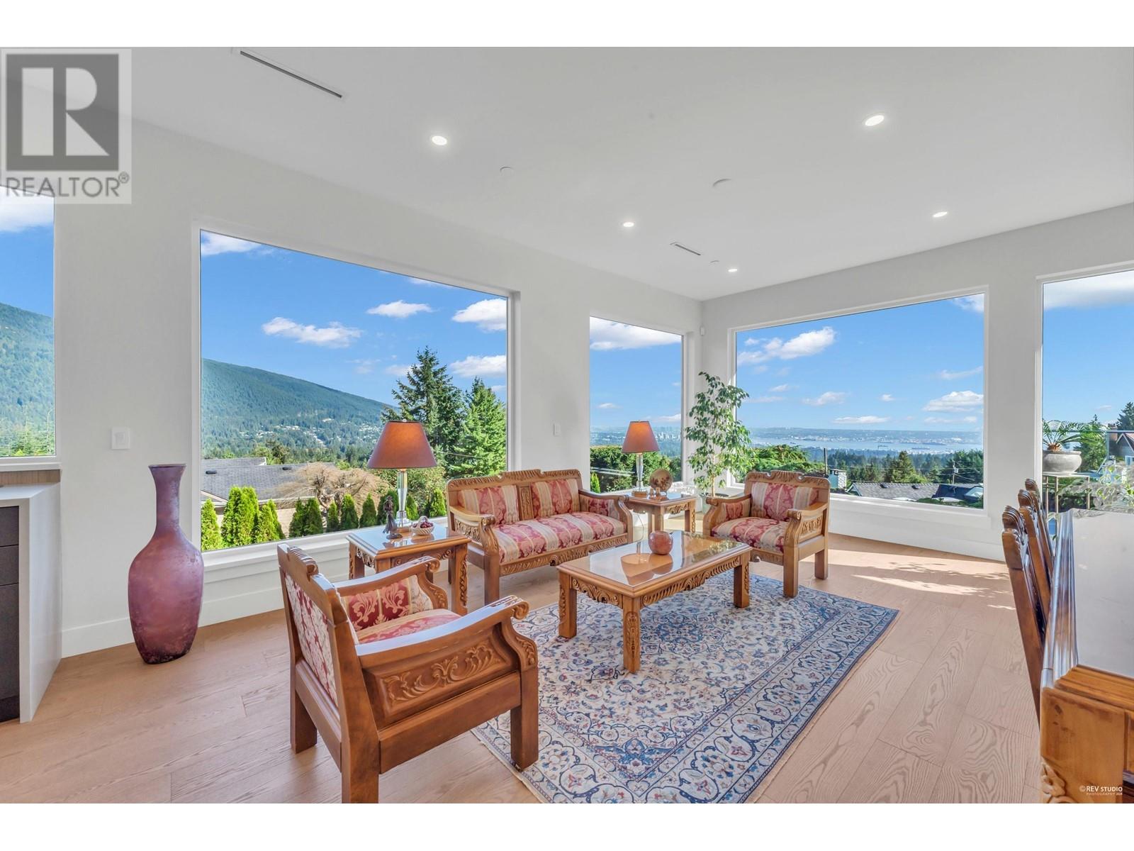 558 St. Andrews Road, West Vancouver, British Columbia  V7S 1V2 - Photo 8 - R2985784
