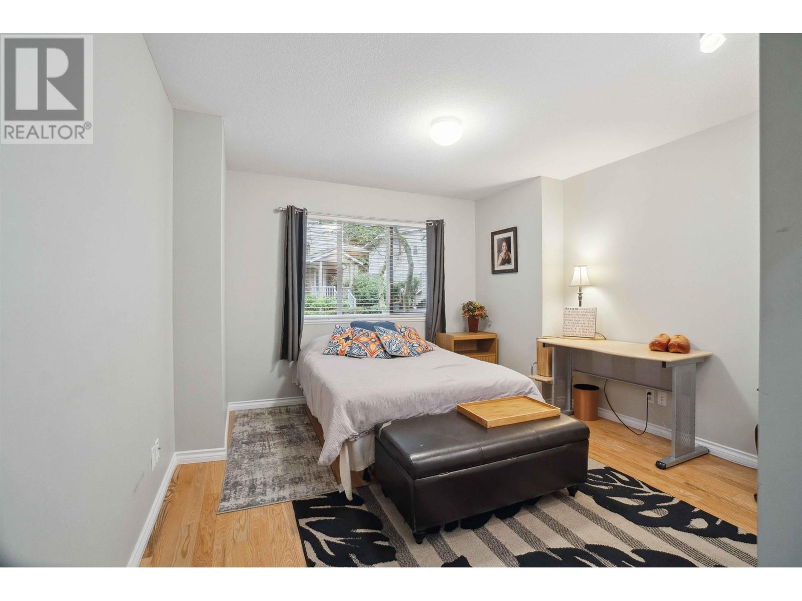 28 Deerwood Place, Port Moody, British Columbia  V3H 4X7 - Photo 25 - R2980103