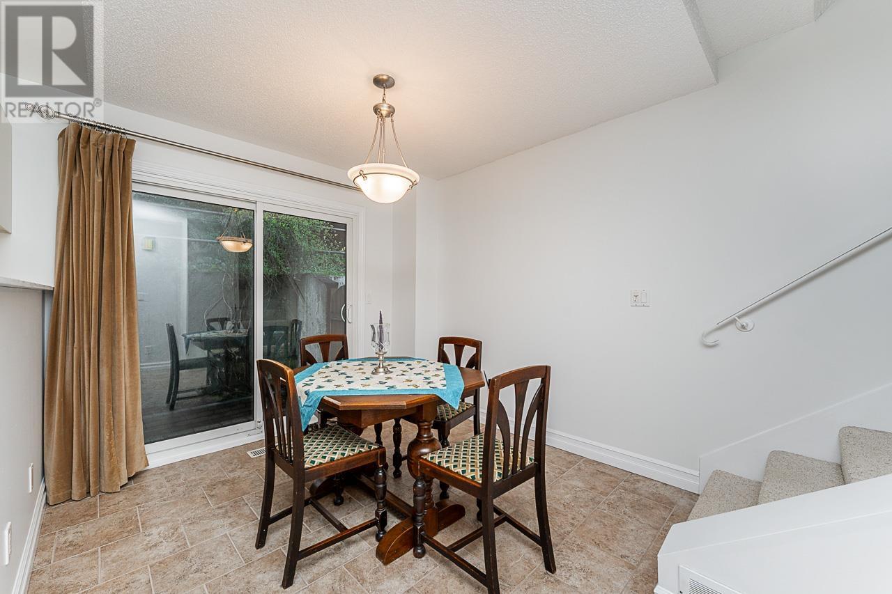 222 James Road, Port Moody, British Columbia  V3H 2S4 - Photo 15 - R2987103