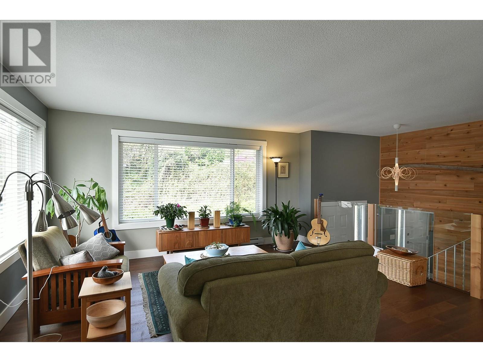 Property at 5157 CHAPMAN ROAD image 5