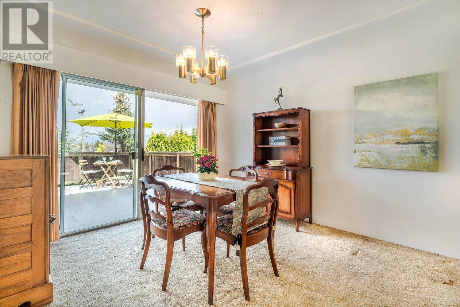 349 Midlothian, Vancouver, British Columbia  V5Y 2M1 - Photo 5 - R2987085