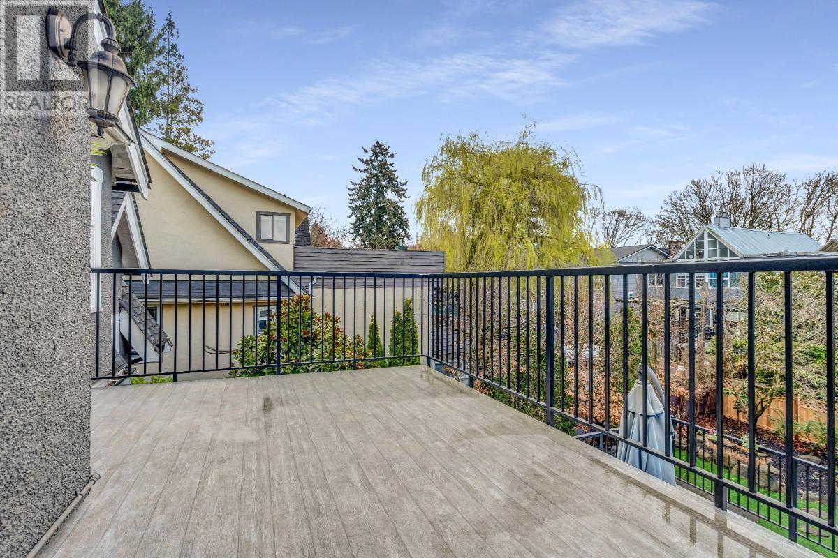 2446 W 7th Avenue, Vancouver, British Columbia  V6K 1Y7 - Photo 17 - R2987110