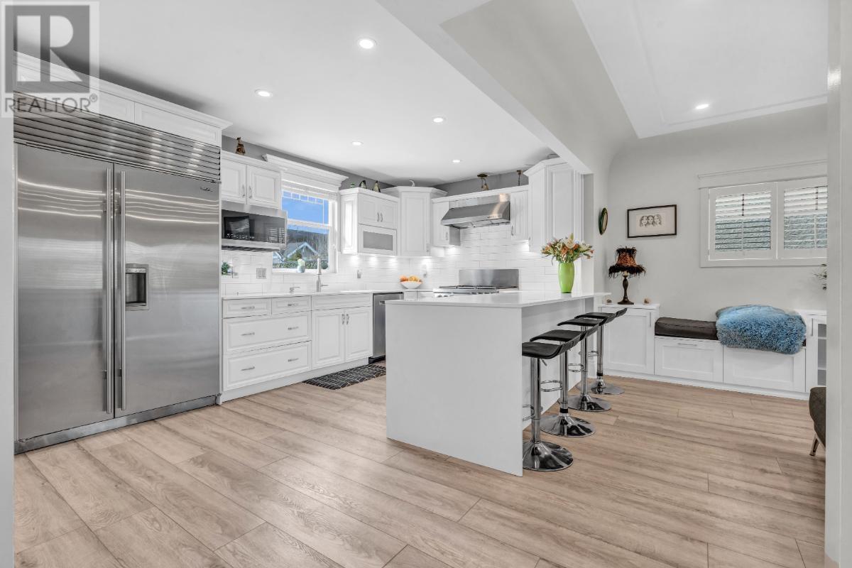 2446 W 7th Avenue, Vancouver, British Columbia  V6K 1Y7 - Photo 4 - R2987110