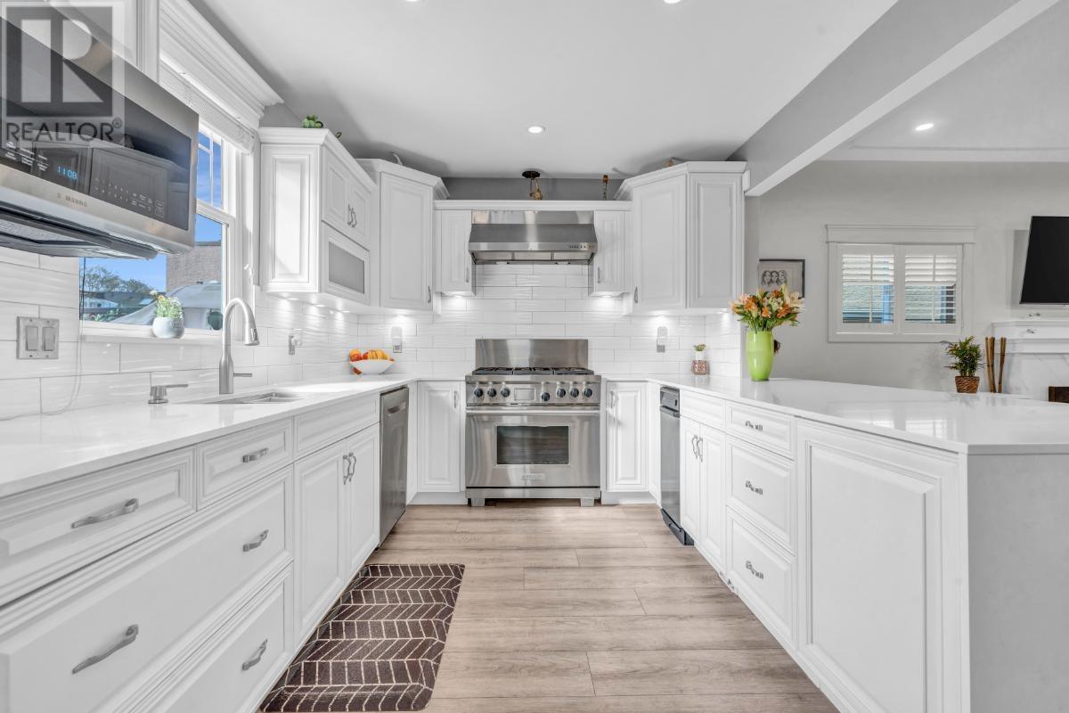2446 W 7th Avenue, Vancouver, British Columbia  V6K 1Y7 - Photo 5 - R2987110