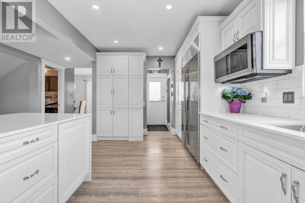 2446 W 7th Avenue, Vancouver, British Columbia  V6K 1Y7 - Photo 6 - R2987110
