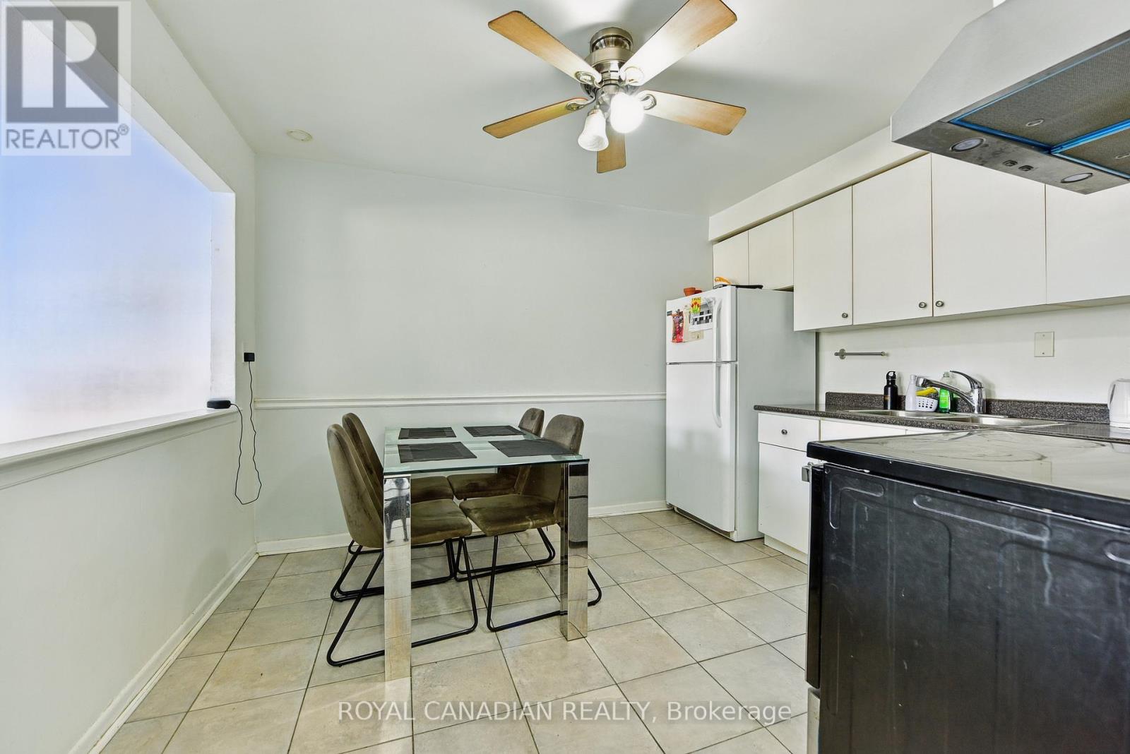 1848 Lakeshore Road W, Mississauga, Ontario  L5J 1J7 - Photo 10 - W12060335