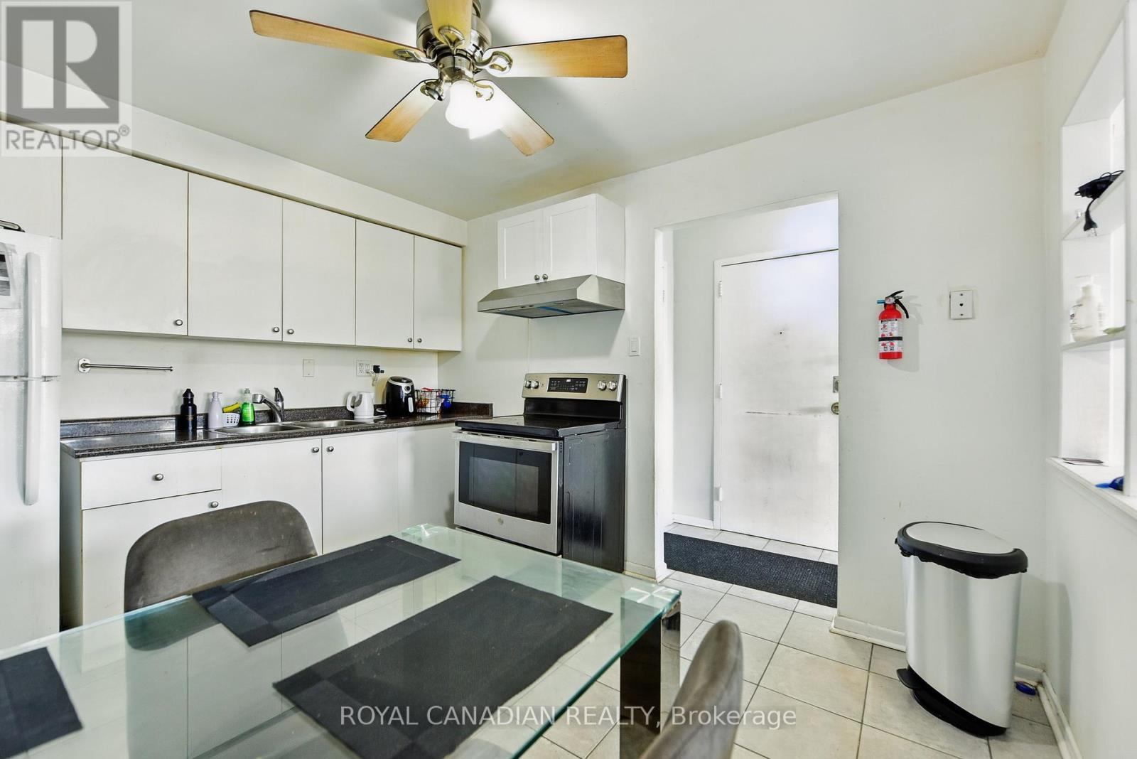 1848 Lakeshore Road W, Mississauga, Ontario  L5J 1J7 - Photo 11 - W12060335