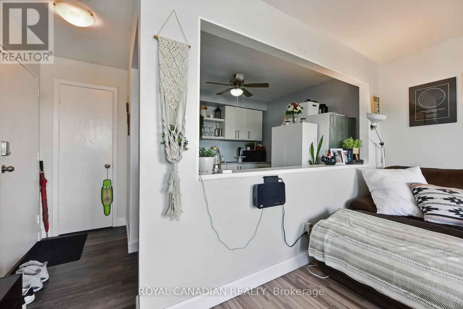 1848 Lakeshore Road W, Mississauga, Ontario  L5J 1J7 - Photo 19 - W12060335