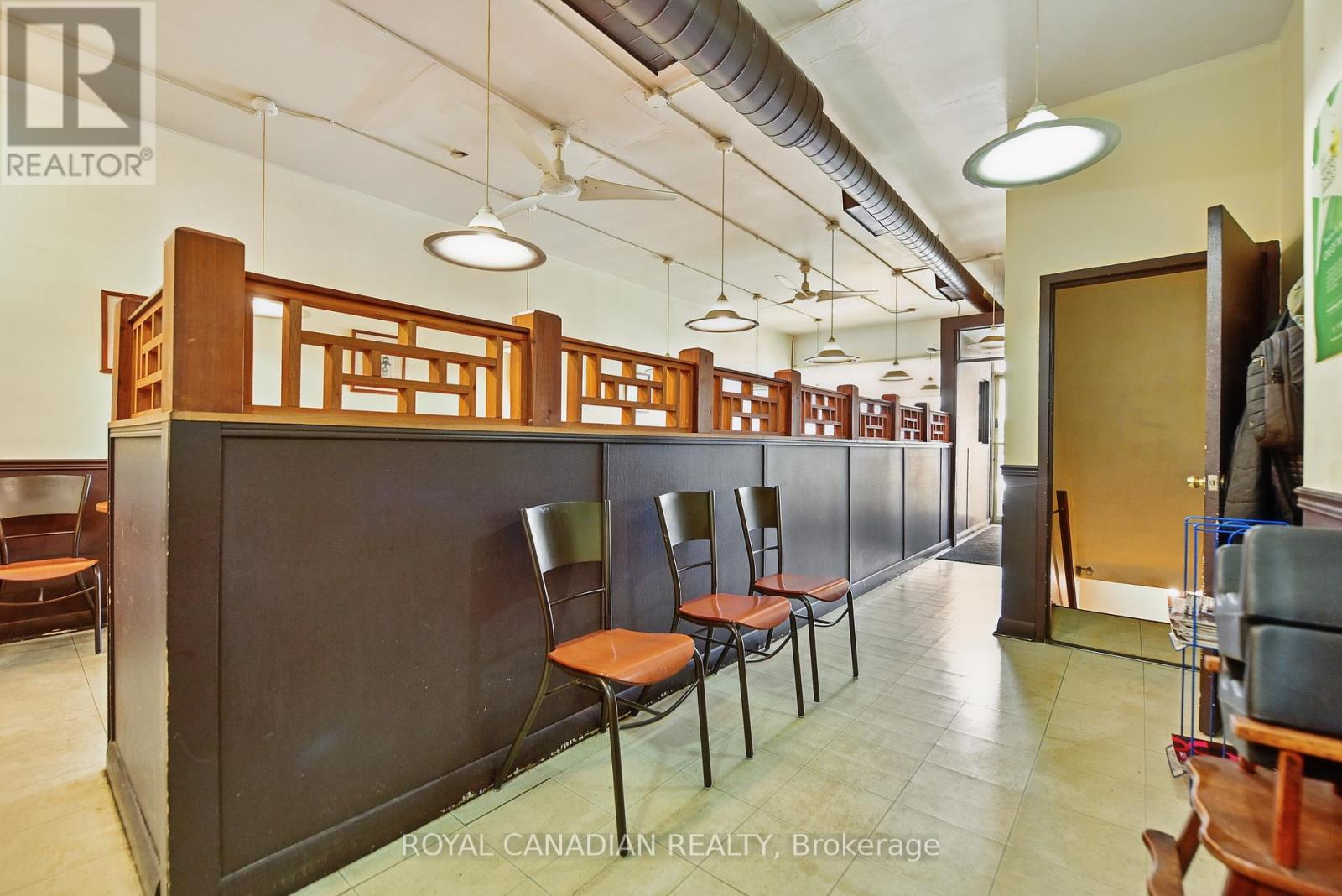 1848 Lakeshore Road W, Mississauga, Ontario  L5J 1J7 - Photo 34 - W12060335