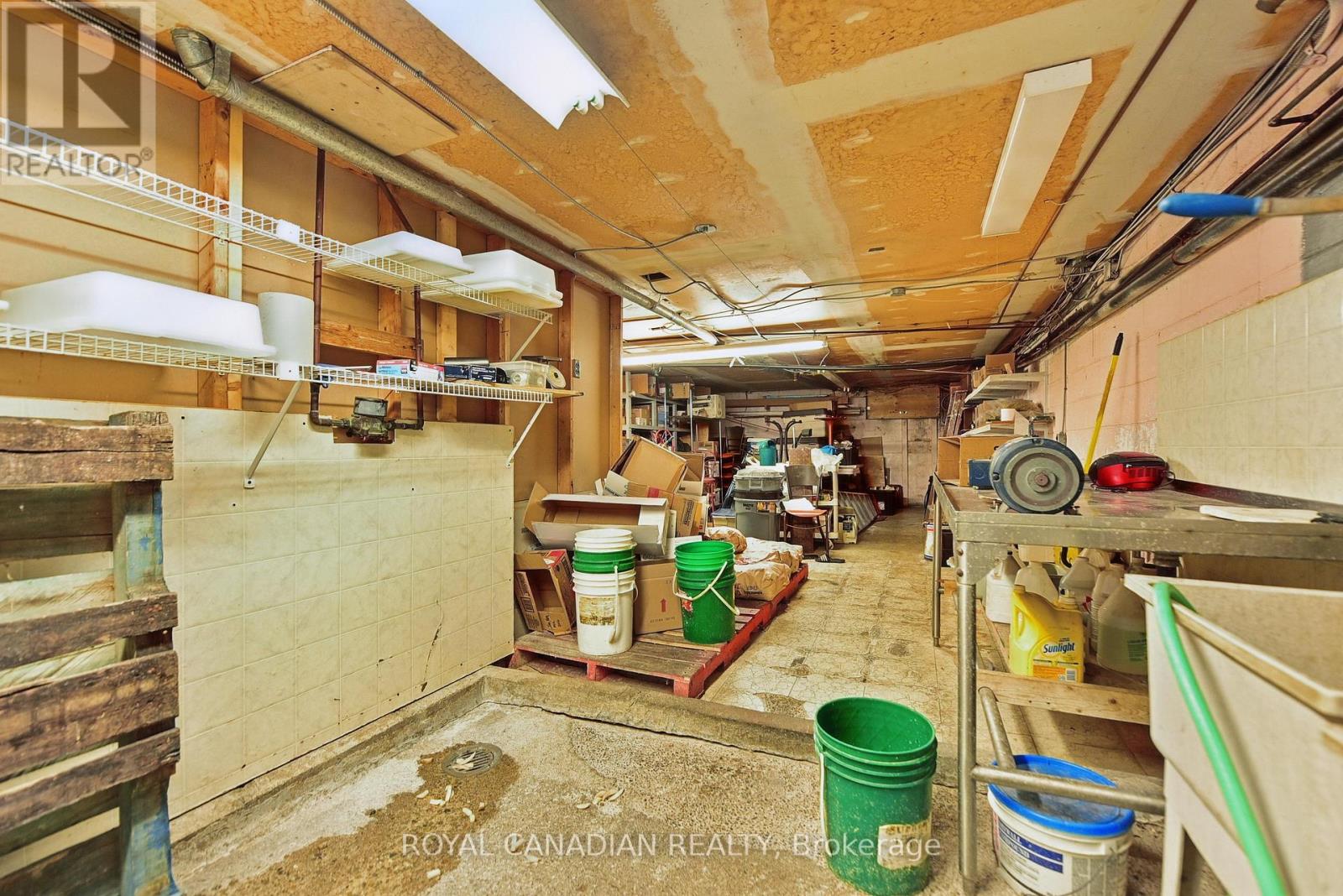 1848 Lakeshore Road W, Mississauga, Ontario  L5J 1J7 - Photo 43 - W12060335