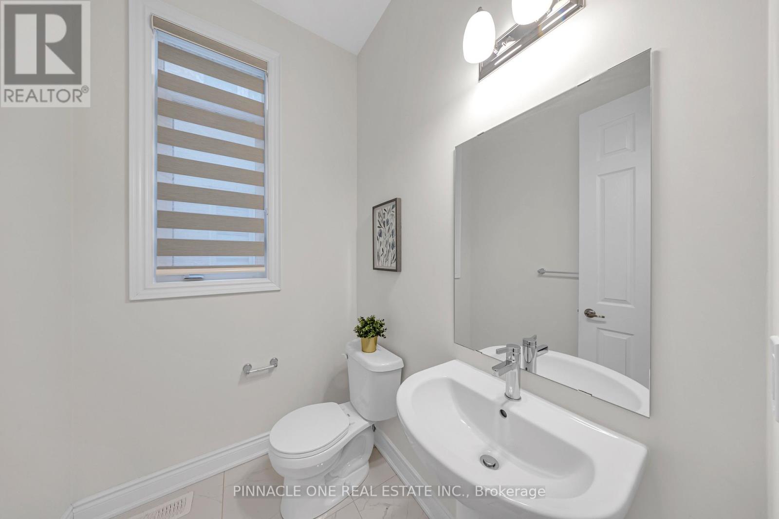7 Olerud Drive, Whitby, Ontario  L1P 0J1 - Photo 12 - E12067623