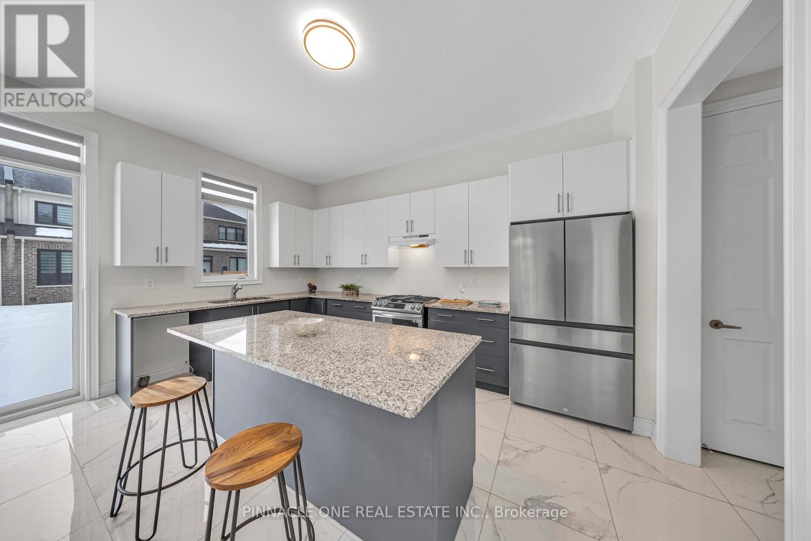 7 Olerud Drive, Whitby, Ontario  L1P 0J1 - Photo 20 - E12067623