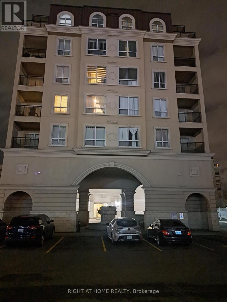 Property at 704 - 1 MAISON PARC COURT image 1