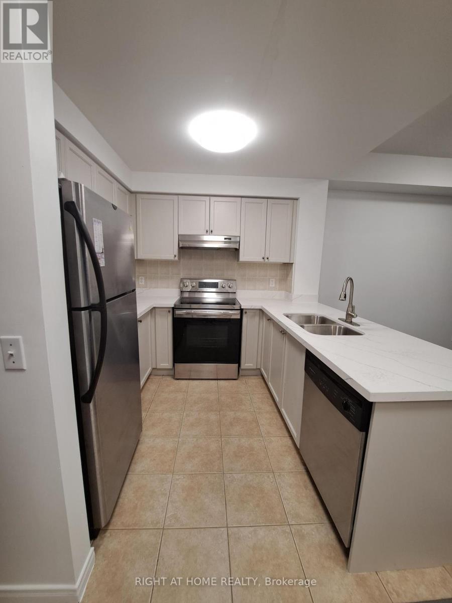 704 - 1 Maison Parc Court, Vaughan, Ontario  L4J 9K1 - Photo 11 - N12067632