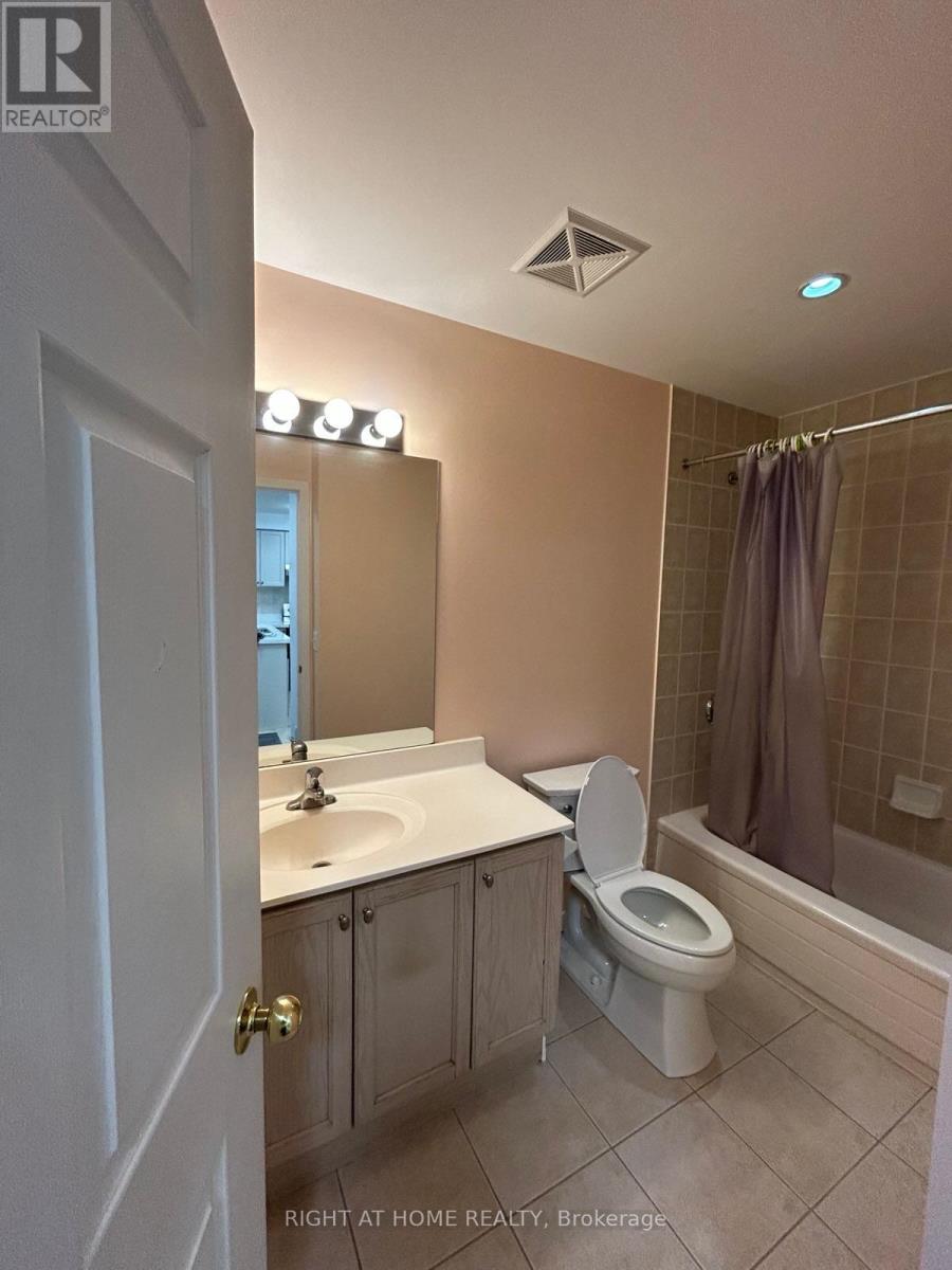 704 - 1 Maison Parc Court, Vaughan, Ontario  L4J 9K1 - Photo 24 - N12067632