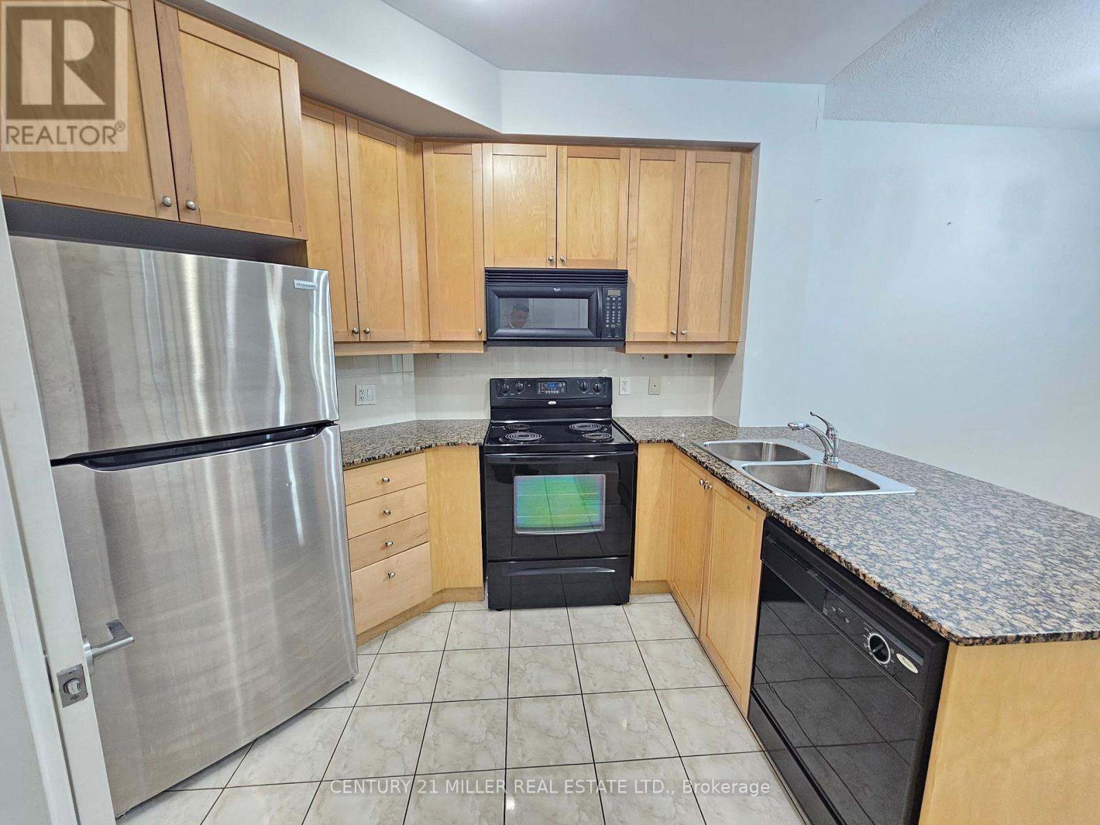 Property at 808 - 90 ABSOLUTE AVENUE NW image 3
