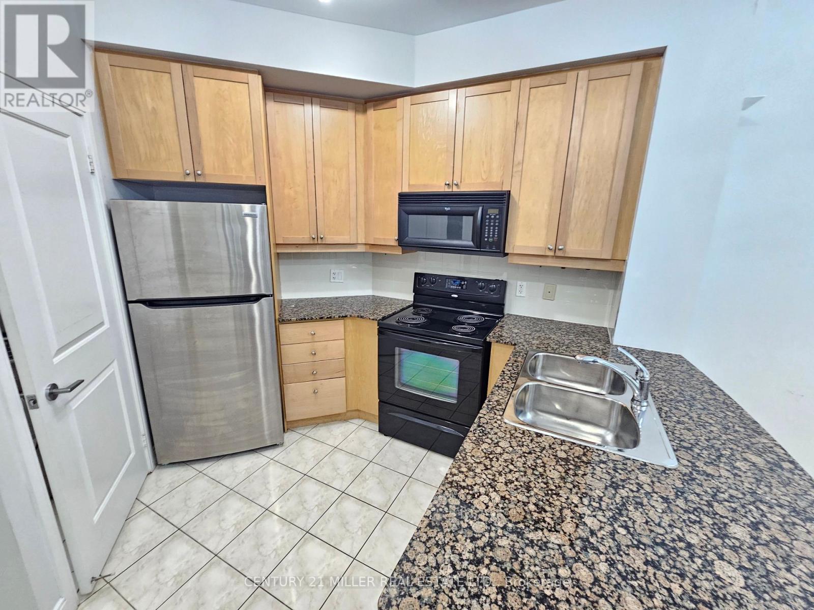 Property at 808 - 90 ABSOLUTE AVENUE NW image 5