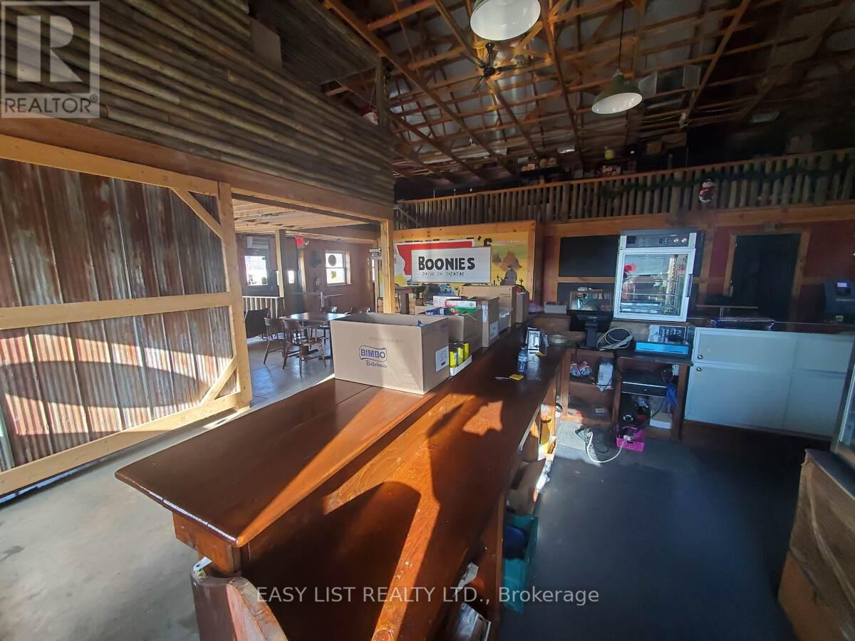 4625 Richardson Side Road, Lakeshore, Ontario  N0P 2P0 - Photo 16 - X12067595