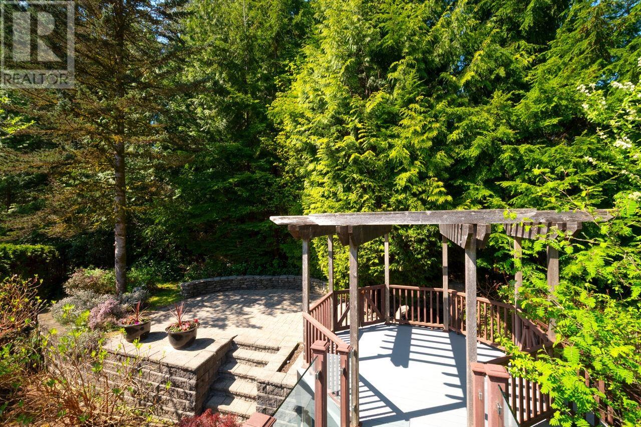 1605 Lockehaven Road, North Vancouver, British Columbia  V7G 2H3 - Photo 29 - R2983519