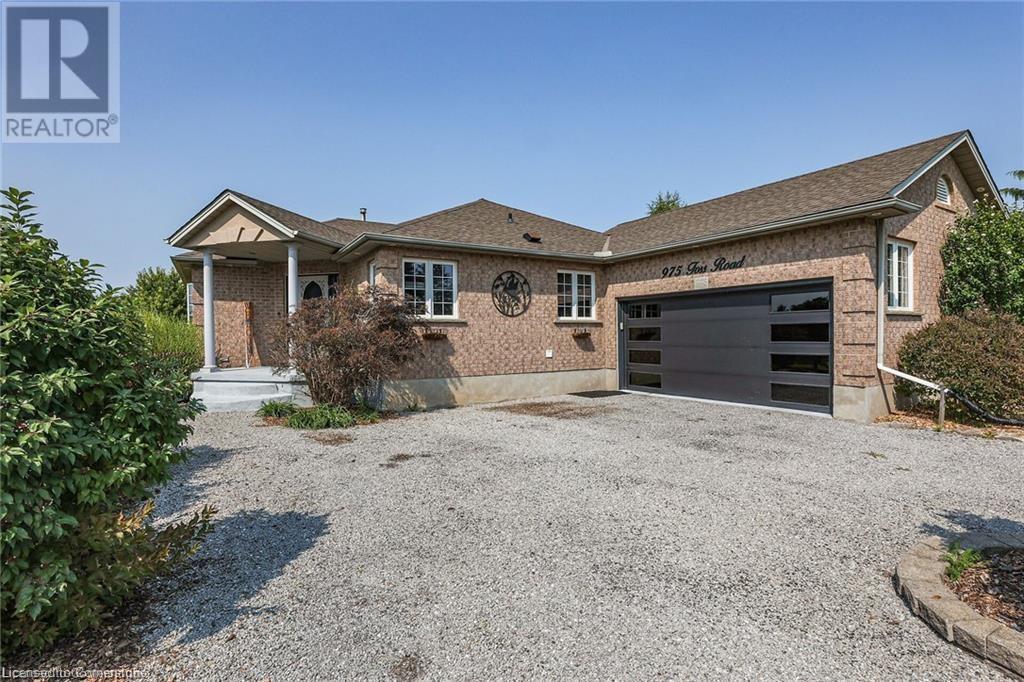 Property at 975 FOSS ROAD image 3