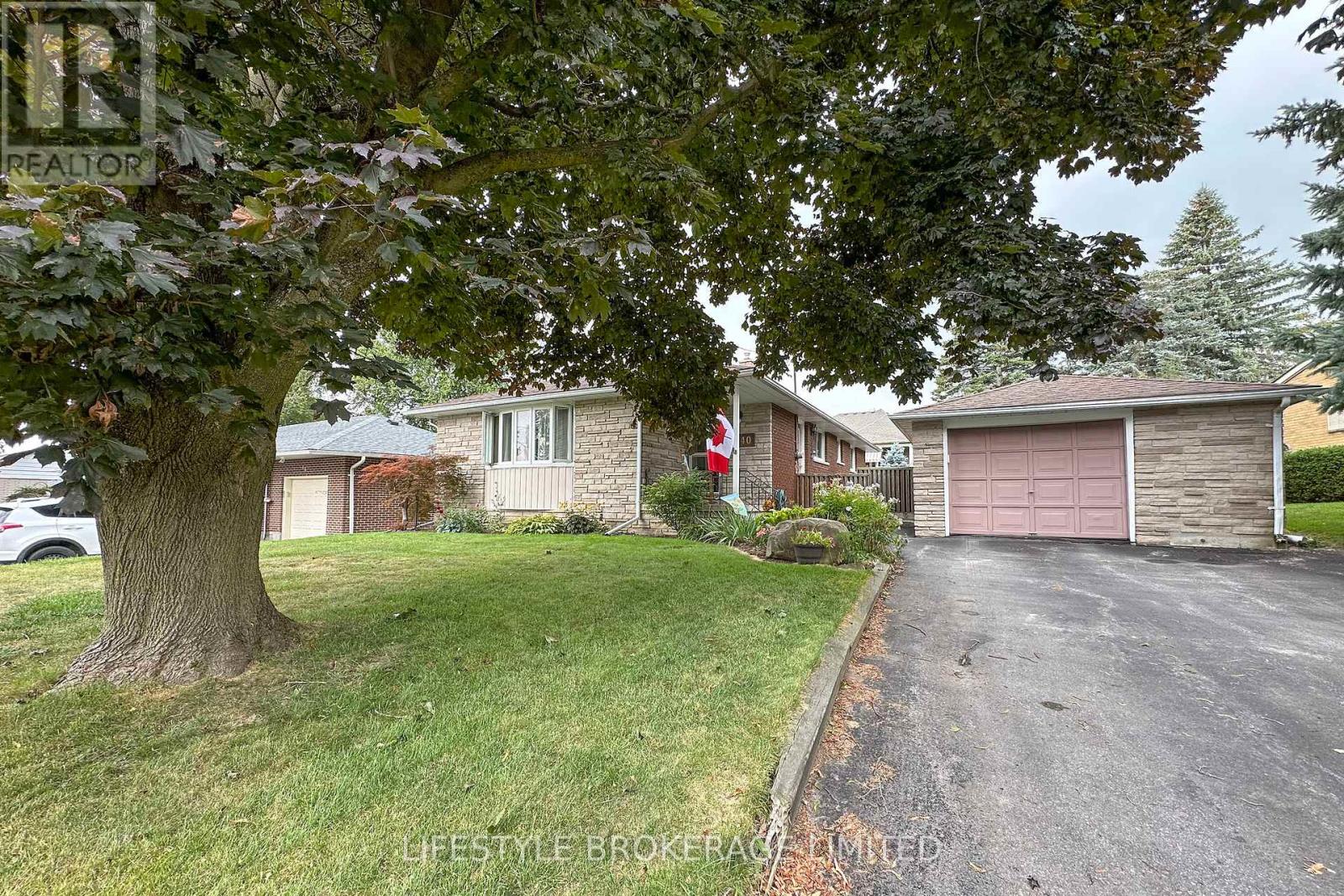 Property at 40 ASH STREET image 4