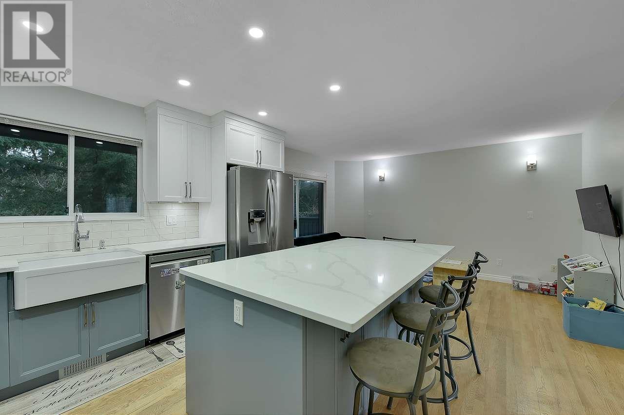 120 2998 Robson Drive, Coquitlam, British Columbia  V3E 2X6 - Photo 12 - R2973036