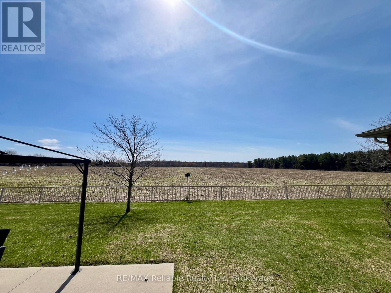 31 Bayfield Mews Lane, Bluewater (Bayfield), Ontario  N0M 1G0 - Photo 10 - X12067723