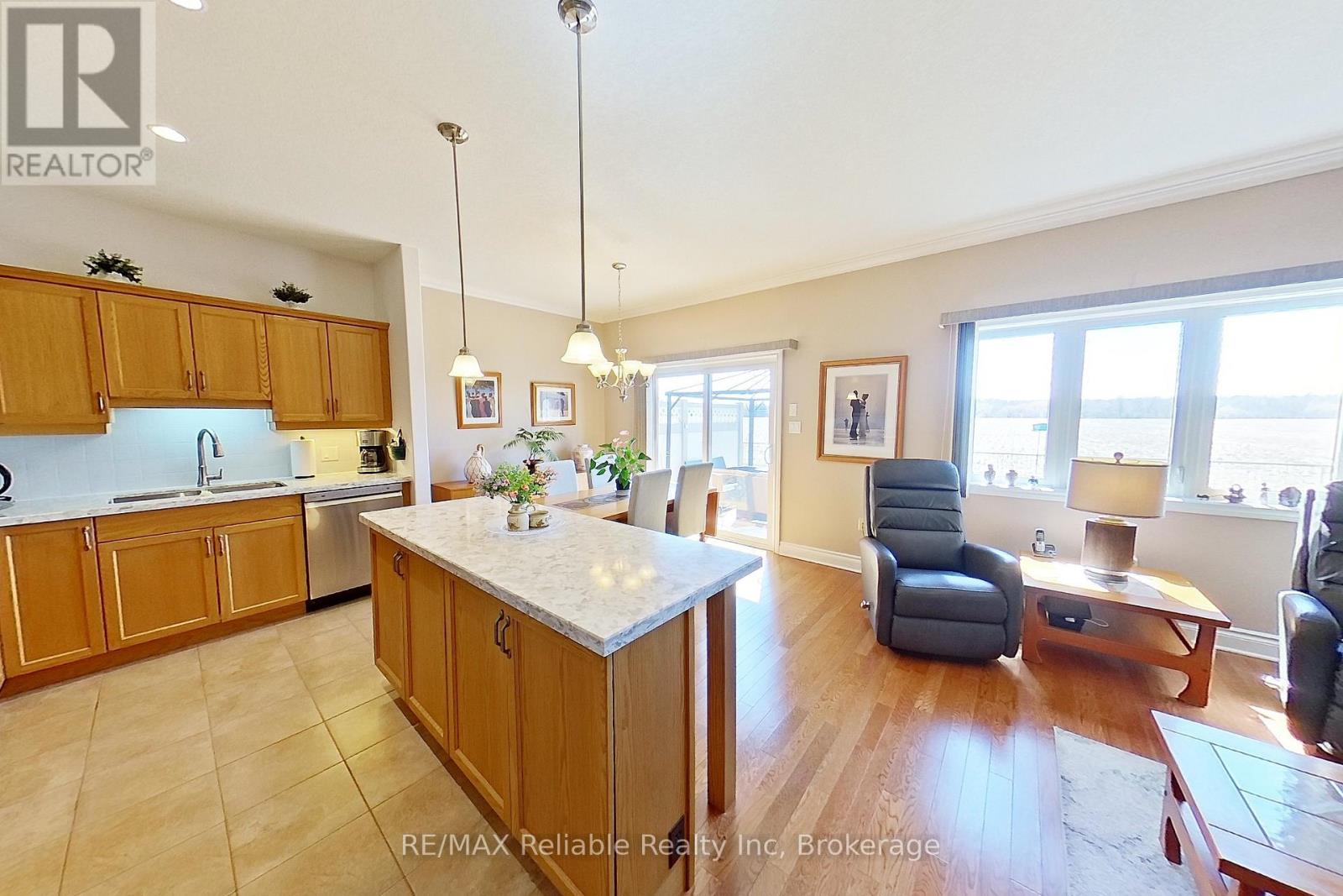 31 Bayfield Mews Lane, Bluewater (Bayfield), Ontario  N0M 1G0 - Photo 21 - X12067723