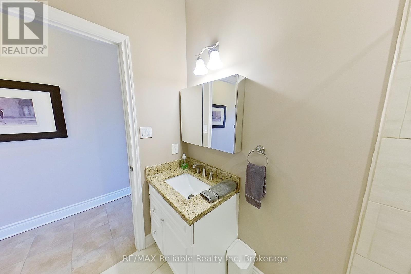31 Bayfield Mews Lane, Bluewater (Bayfield), Ontario  N0M 1G0 - Photo 36 - X12067723