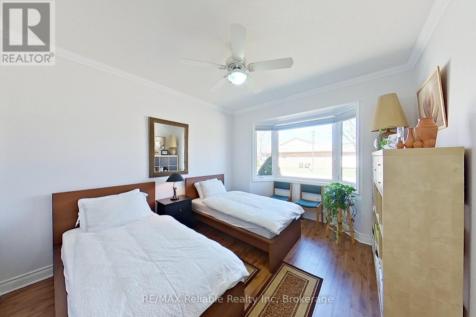 31 Bayfield Mews Lane, Bluewater (Bayfield), Ontario  N0M 1G0 - Photo 37 - X12067723
