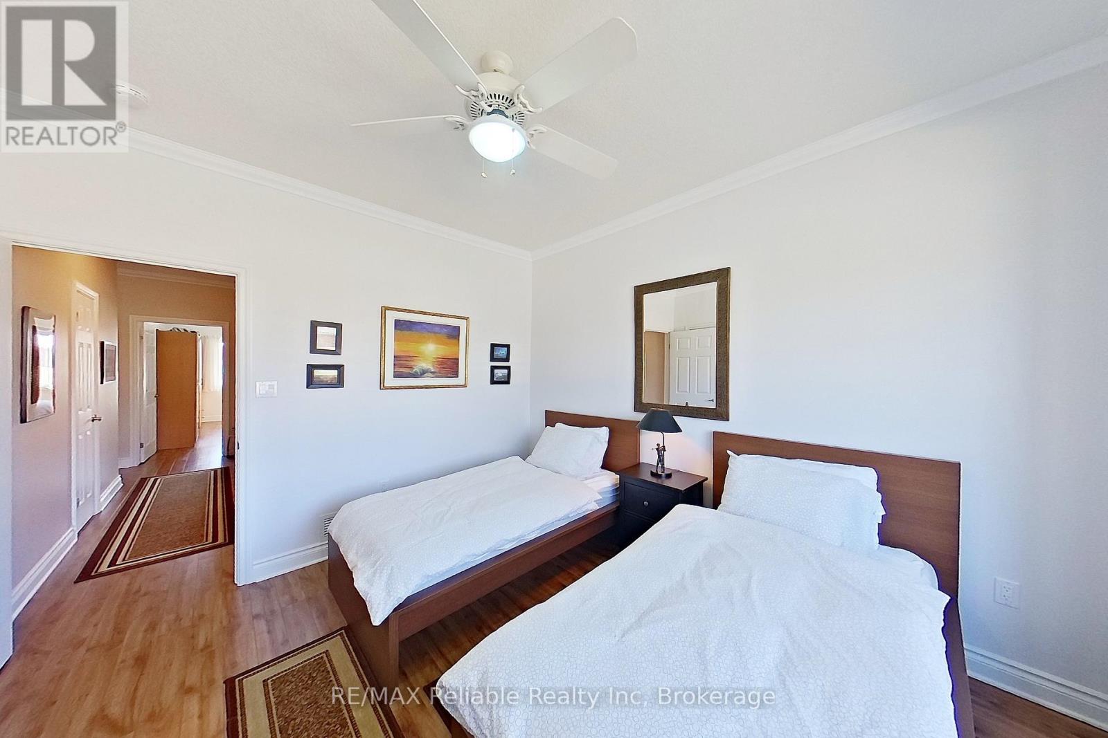 31 Bayfield Mews Lane, Bluewater (Bayfield), Ontario  N0M 1G0 - Photo 38 - X12067723