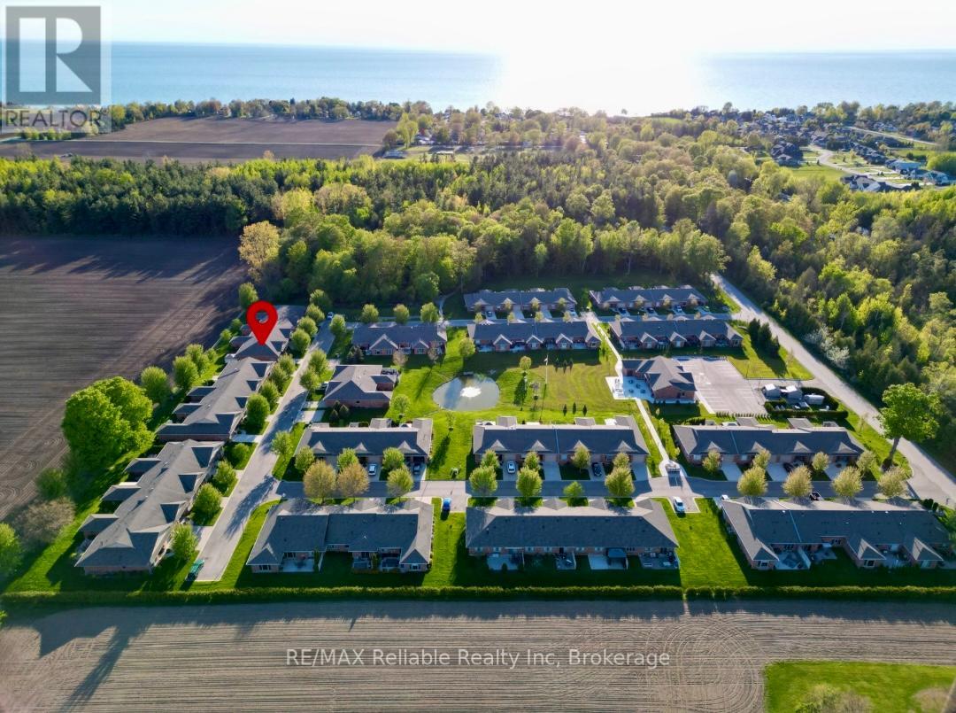 31 Bayfield Mews Lane, Bluewater (Bayfield), Ontario  N0M 1G0 - Photo 47 - X12067723