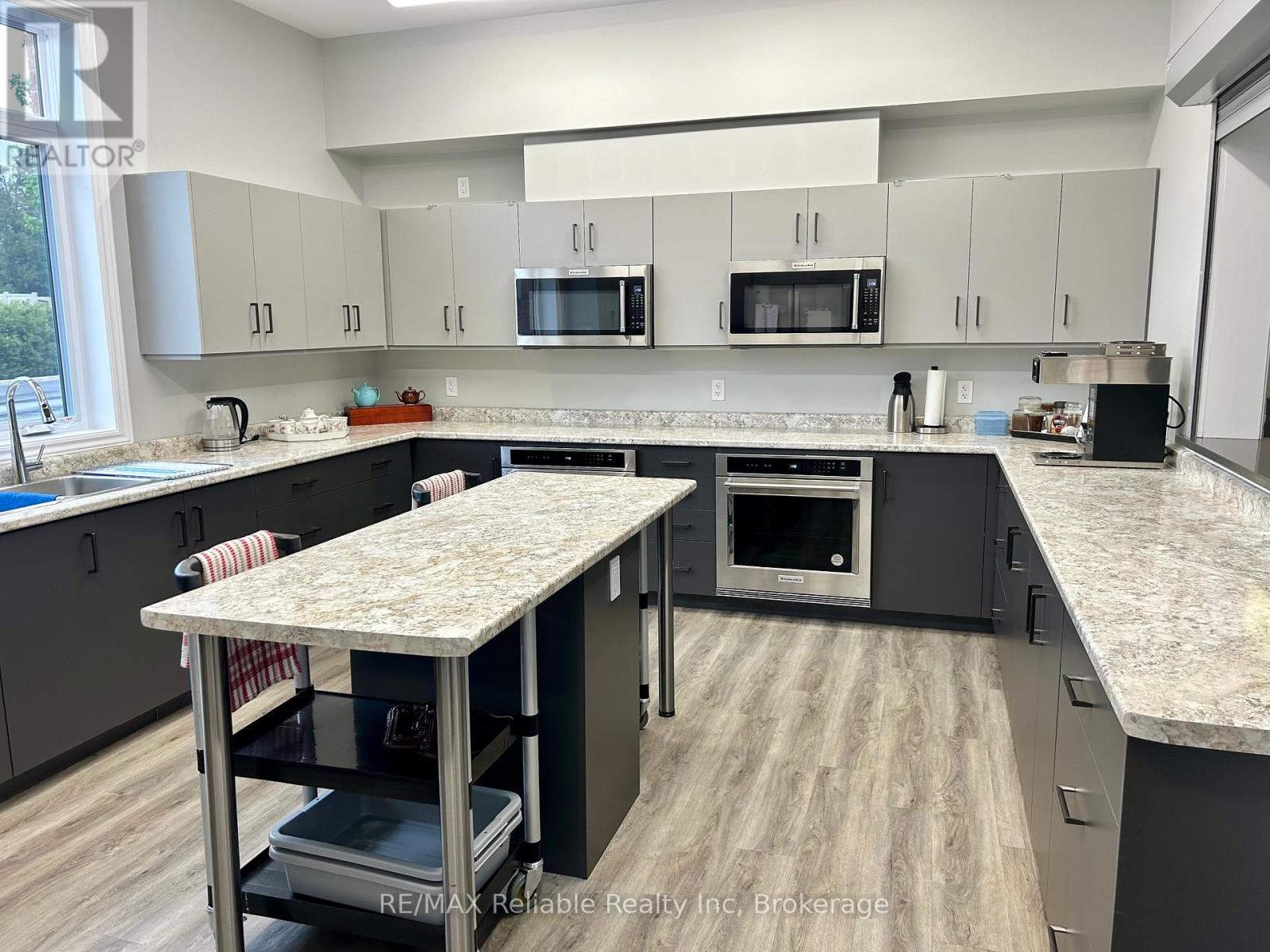 31 Bayfield Mews Lane, Bluewater (Bayfield), Ontario  N0M 1G0 - Photo 42 - X12067723
