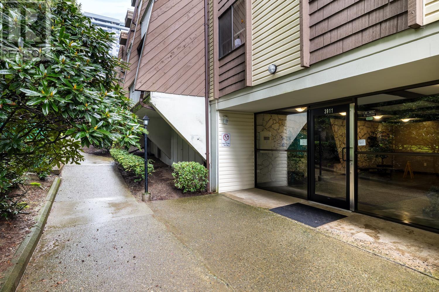 118 3911 Carrigan Court, Burnaby, British Columbia  V3N 4J7 - Photo 21 - R2987092