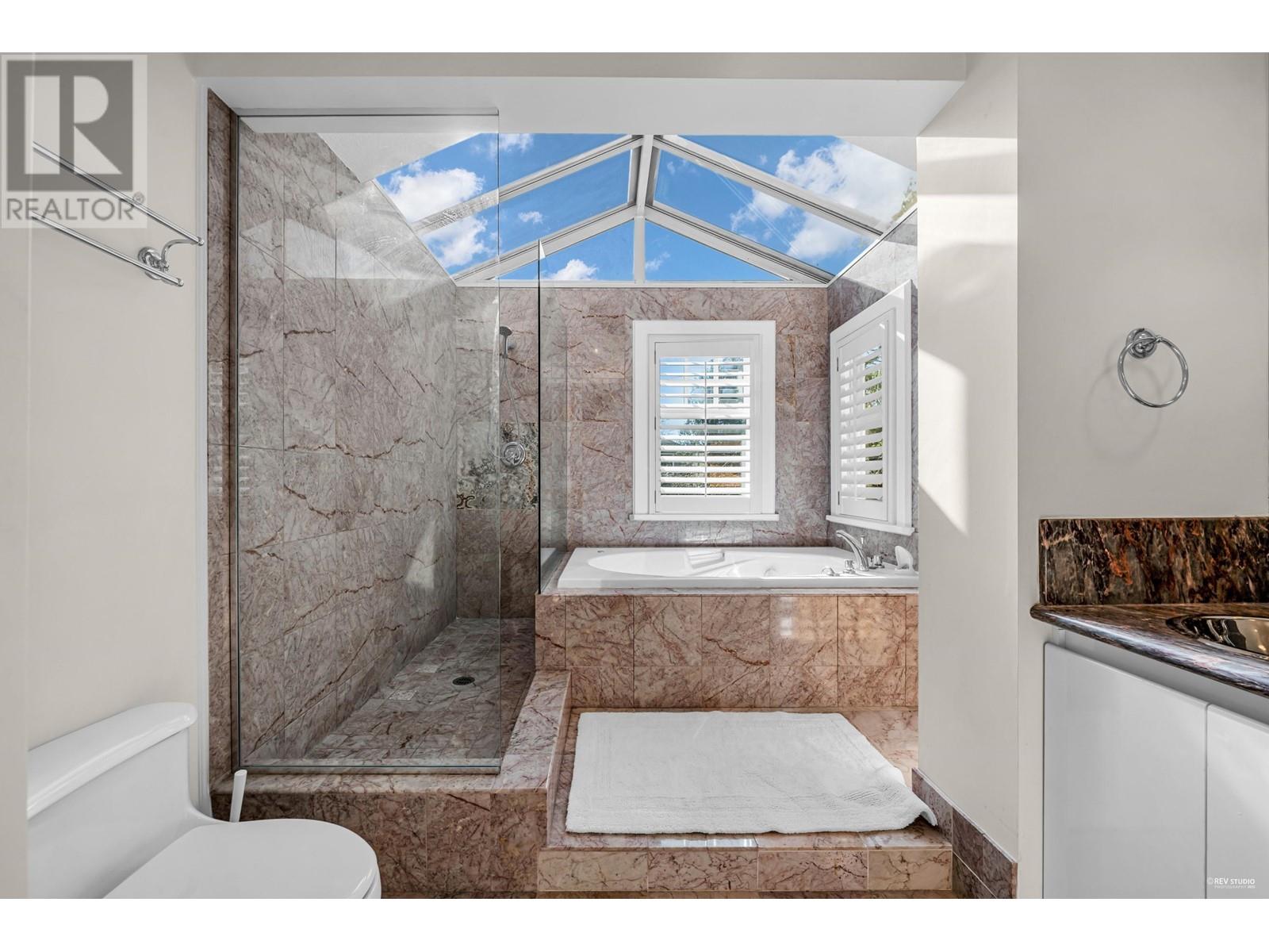 1122 W 27th Avenue, Vancouver, British Columbia  V6H 2B8 - Photo 22 - R2984926