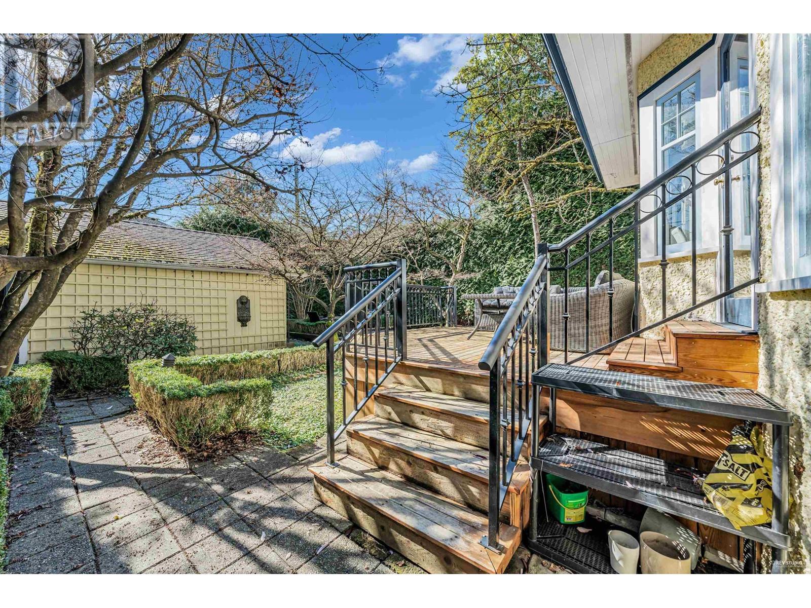 1122 W 27th Avenue, Vancouver, British Columbia  V6H 2B8 - Photo 36 - R2984926