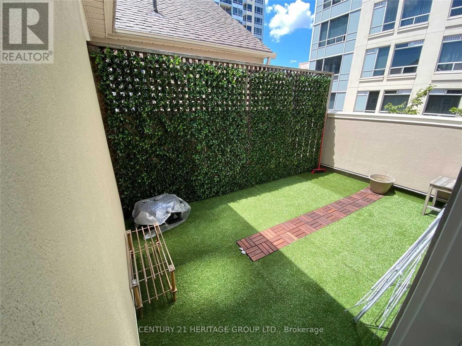 Gv216 - 8 Rean Drive, Toronto, Ontario  M2K 3B9 - Photo 8 - C12067722