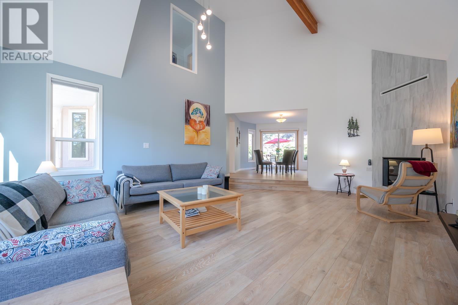 Property at 115 PAR Boulevard image 4