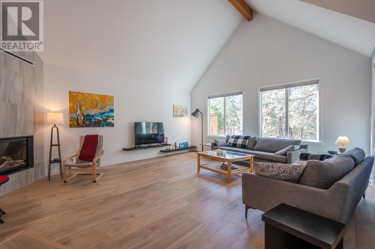 Property at 115 PAR Boulevard image 2